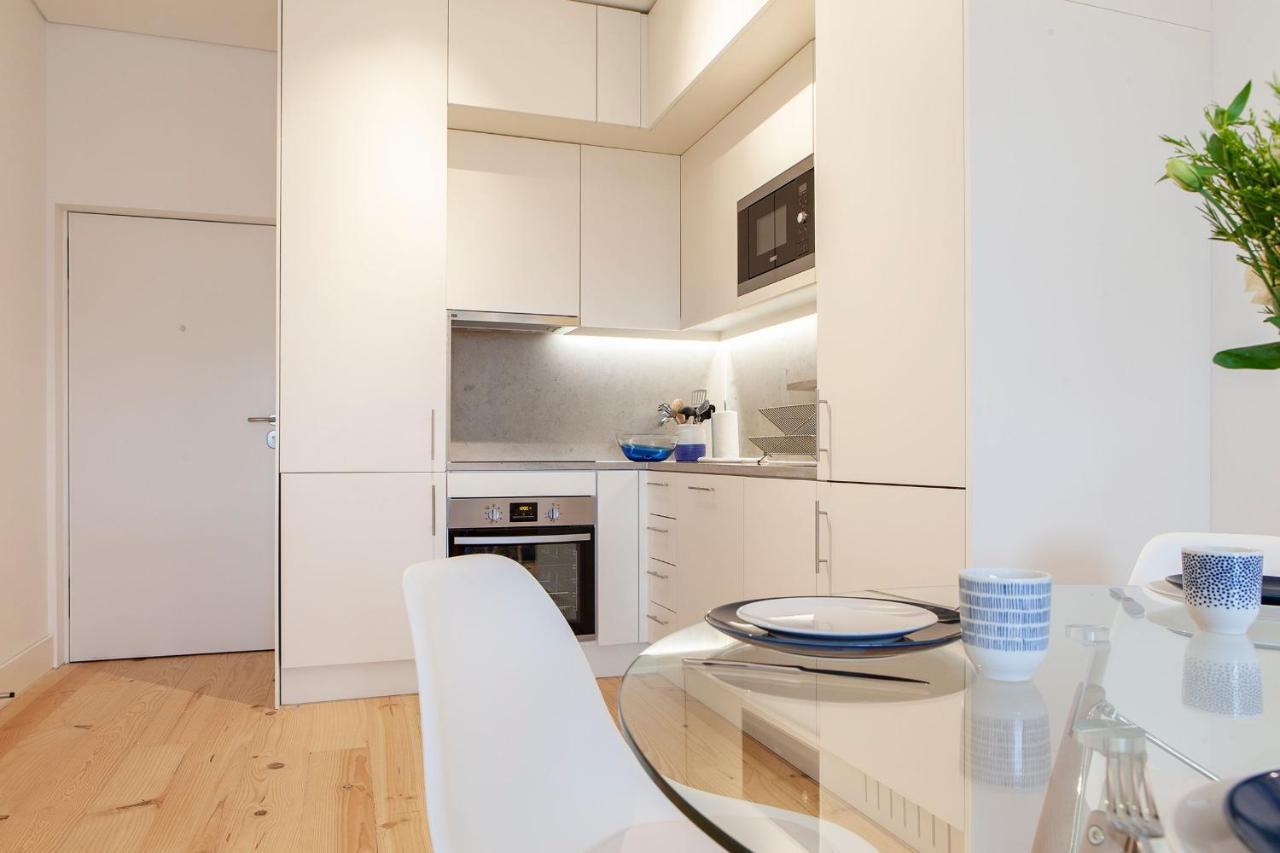 Santos Design Flat By Lovelystay Lisbon Luaran gambar